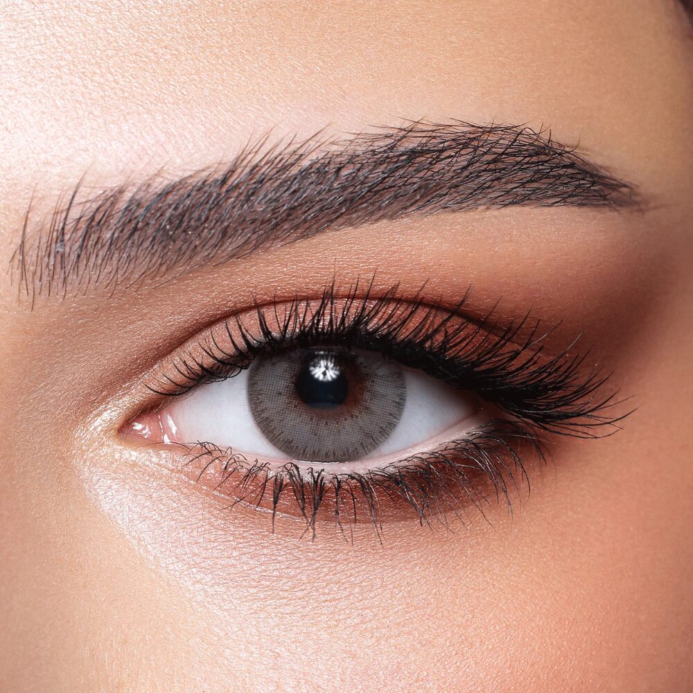 Lentilles Bella Elite Mint Gray pour un effet naturel et lumineux