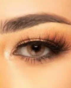Lentilles Freshtone Hazelnut sans contour effet naturel Azzabi Optic