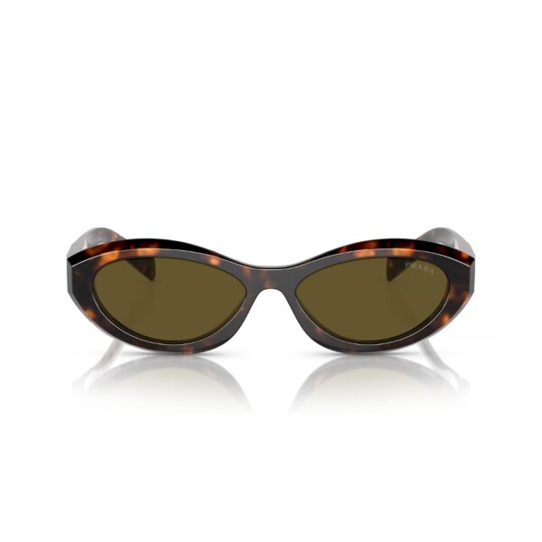 Lunettes de soleil Prada SPR 26Z pour femme en acétate marron.