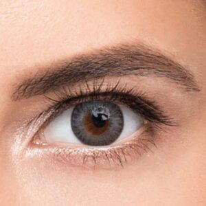 Lentille de couleur ISEE COLOR, teinte gris pierre, disponible avec et sans correction.