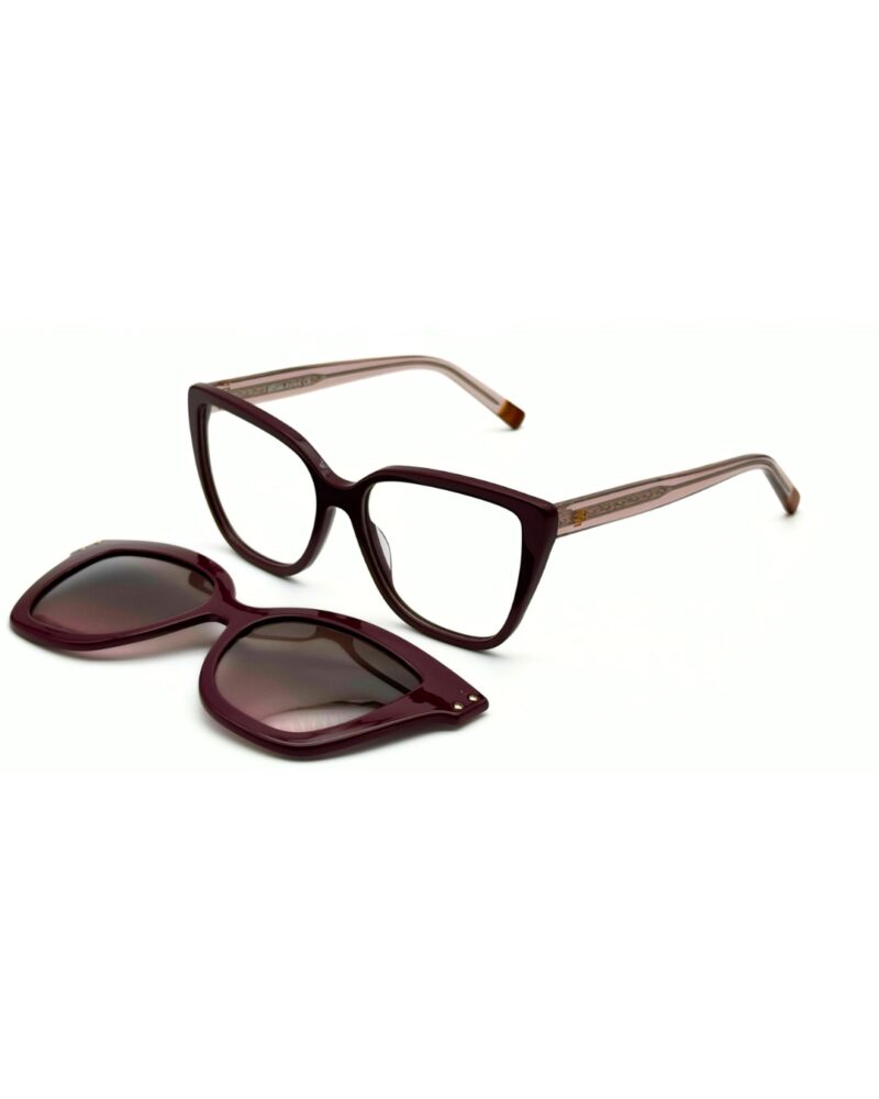 Élégantes lunettes de vue clip on femme bordeaux forme papillon avec clip polarisé magnétique.