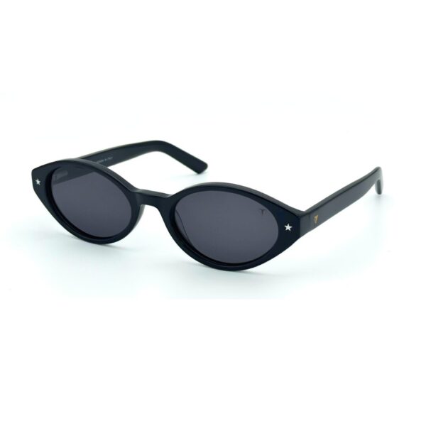 Lunettes Polarisées TUDOR 3-4 Femme Tunisie Noir T006 Lunettes Polarisées TUDOR Femme Tunisie monture noire brillante verres gris polarisés chez AZZABI OPTIC