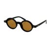 Détail de la branche 150mm et logo doré Le Specs Sycophantic Lunettes de soleil Le Specs Sycophantic en acétate noir chez Azzabi Optic Tunis