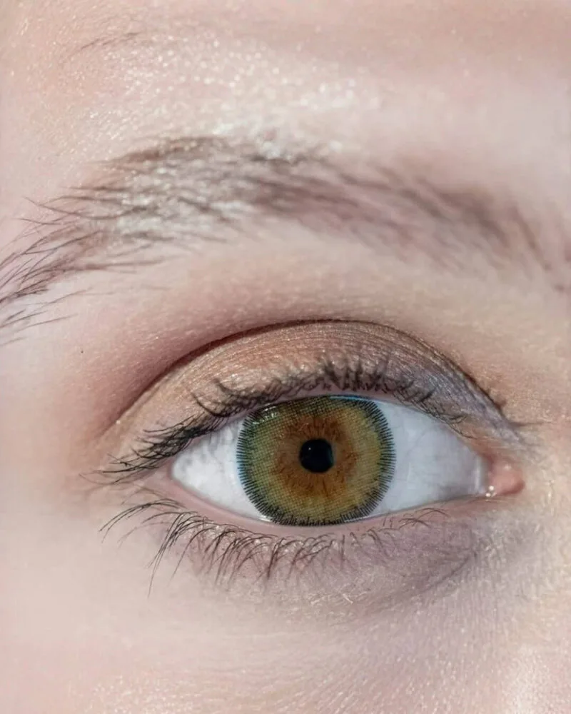 Lentilles Adore Bi Yellow - Azzabi Optic Lentilles de couleur Adore Bi Yellow chez Azzabi Optic