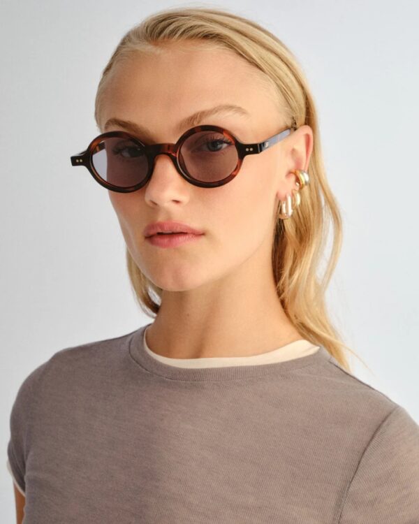 le-specs-sycophantic-azzabi-optic-tunis Lunettes de soleil Le Specs Sycophantic noir chez Azzabi Optic La Marsa