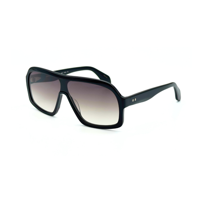 GIGI STUDIOS NAELLE GS1067/11 Noir Brillant - 3-4 Lunettes de soleil oversized GIGI STUDIOS NAELLE GS1067/11 en acétate noir brillant avec verres dégradés gris antireflets.