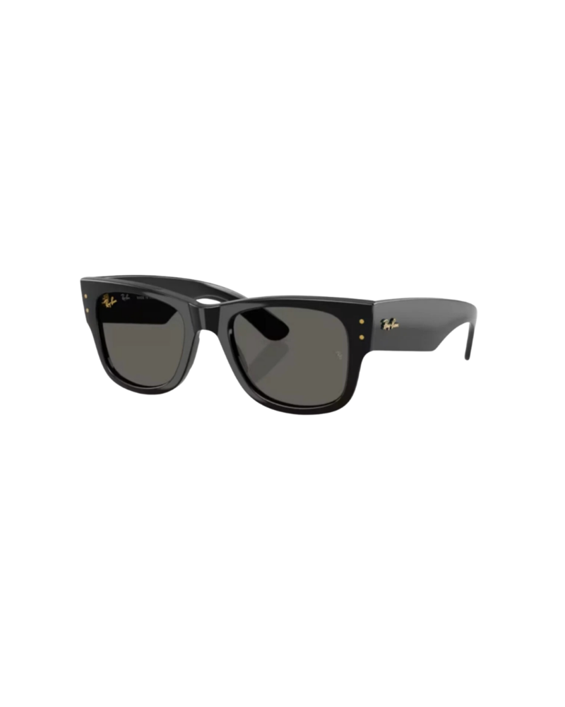 Lunettes de soleil Ray-Ban Mega Wayfarer ASAP Rocky vue de trois-quarts monture noire brillante.