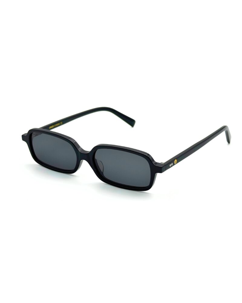 Lunettes de soleil JOW&BRO 9221 Noir Brillant – AZZABI OPTIC Tunisie Lunettes solaires JOW&BRO 9221 de forme rectangulaire basse en acétate noir brillant face et profil.