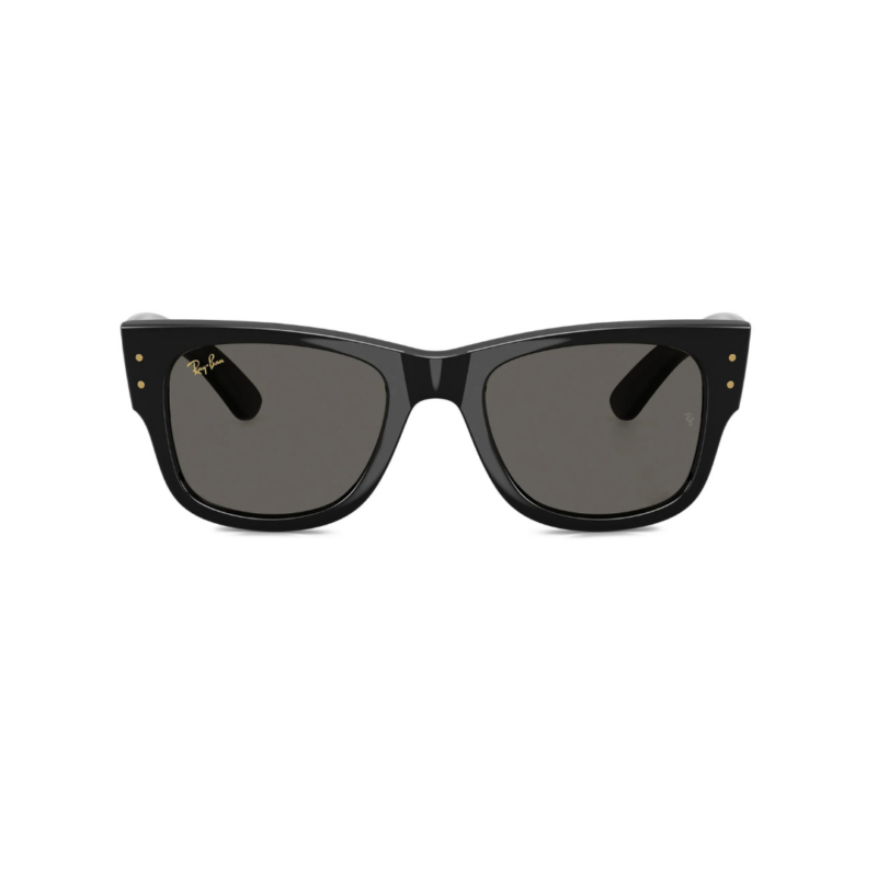 Lunettes solaires Ray-Ban Mega Wayfarer édition ASAP Rocky de face avec rivets dorés circulaires.