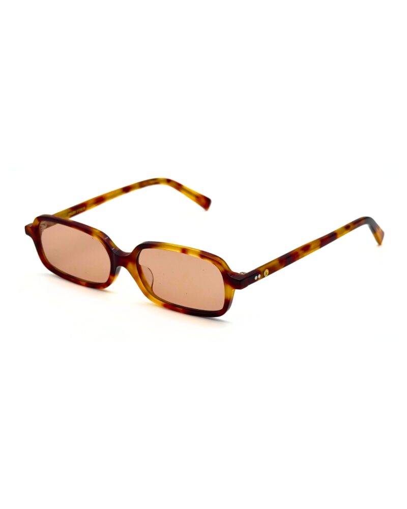 Lunette JOW&BRO 9221 Écaille Miel Translucide Solaire de luxe JOW&BRO 9221 écaille claire miel translucide, verres teintés marron ambré.