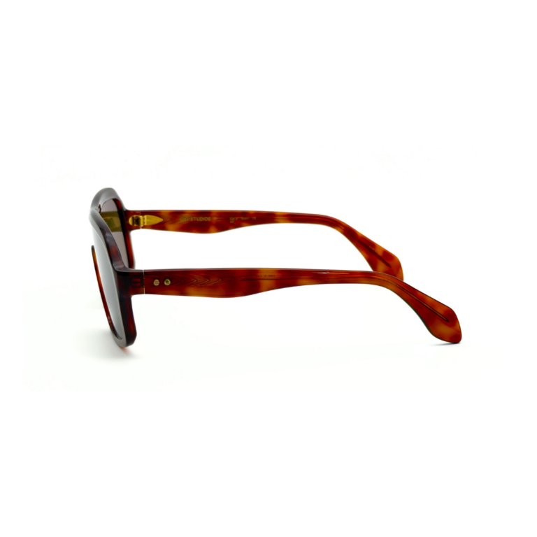 GIGI STUDIOS NAELLE GS1067/11 Écaille Havana - branches Monture solaire de luxe GIGI STUDIOS NAELLE GS1067/11 en acétate marron écaille havana et verres dégradés verts.