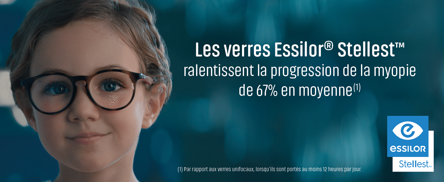 Vue rapprochée des anneaux concentriques de la technologie H.A.L.T. sur un verre Essilor Stellest