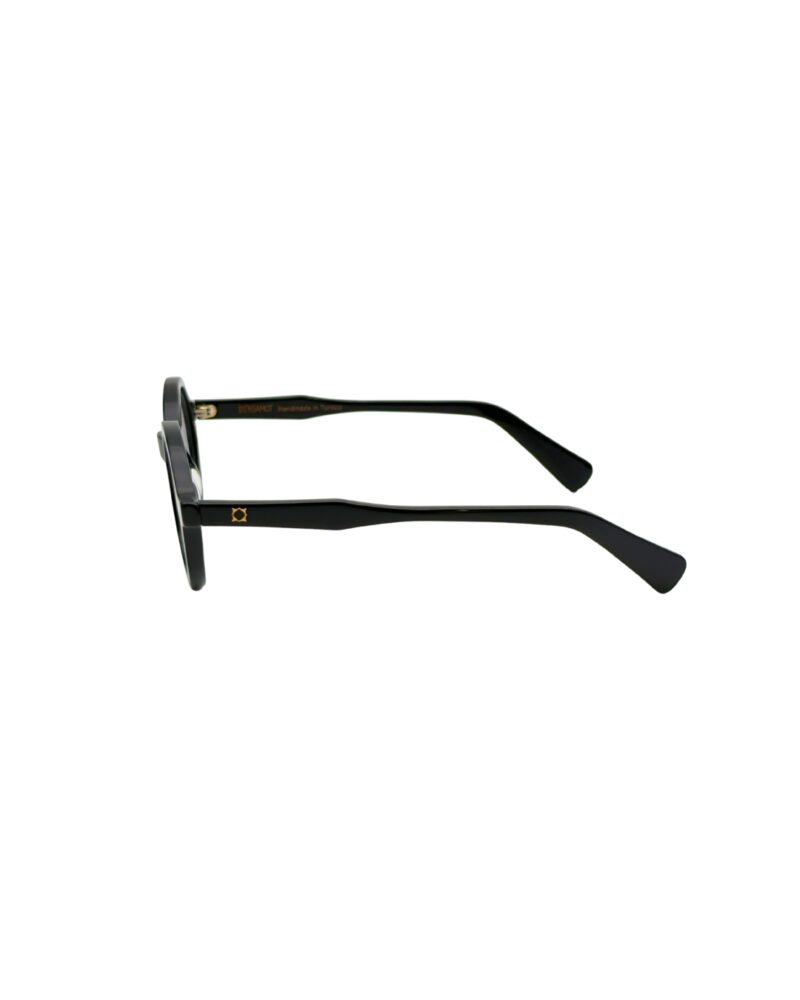 Profil de la branche de lunettes BERGAMOT Punch noire avec logo doré incrusté.