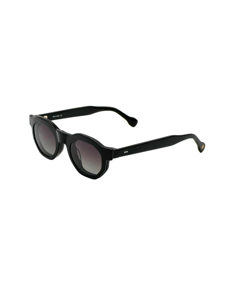 Lunettes de vue clip on Tunisie Blue Eyes BE5010 noire avec le clip solaire fixé sur la face avant, vue de trois quarts.