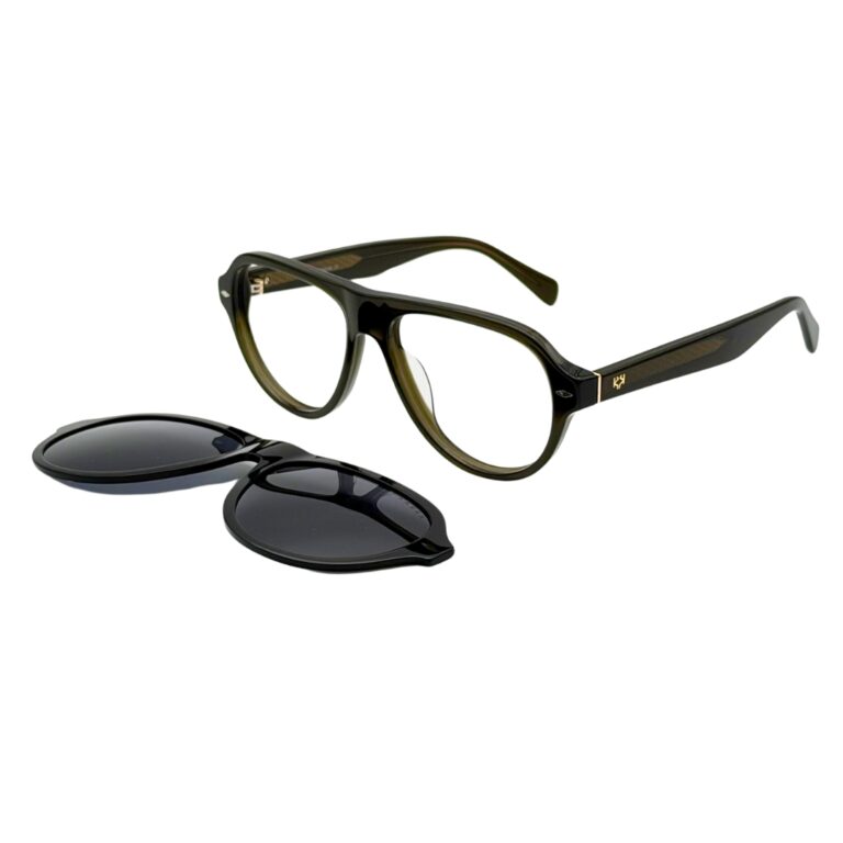 Monture optique KAVAK KV6001 C3 en acétate vert forêt translucide vue de trois quarts avec son clip solaire magnétique détaché