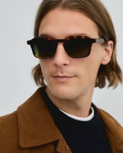 Look homme avec Lunettes de soleil GIGI STUDIOS GS7014 JONAS écaille havane chez Azzabi Optic
